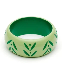 Splendette Wide Spring Carved Bangle