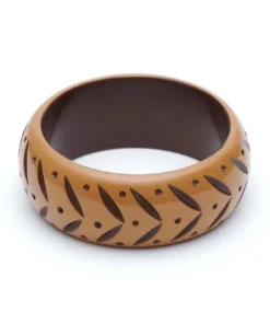 Splendette Wide Almond Carved Bangle