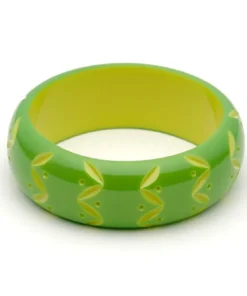 Splendette Wide Carved Bangle Duchess - Lime