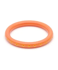 Splendette Narrow Carved Bangle - Freesia