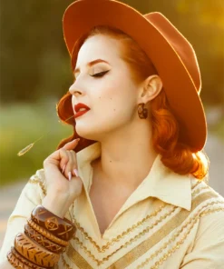 Splendette Wide Walnut Carved Bangle