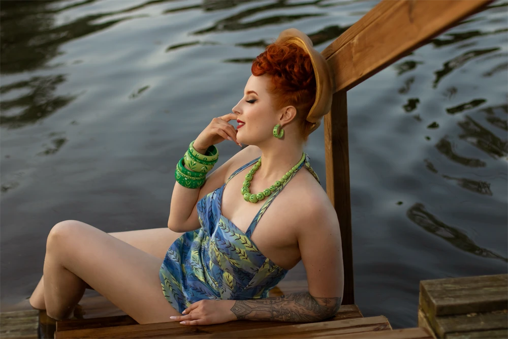 Splendette Narrow Spring Carved Bangle 4 Splendette Narrow Spring Carved Bangle